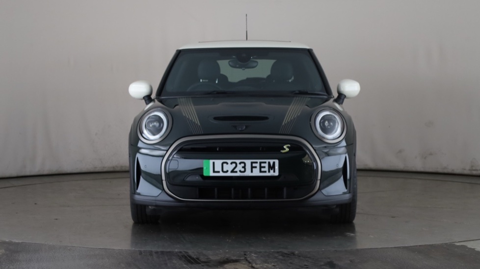 MINI HATCHBACK Image 8