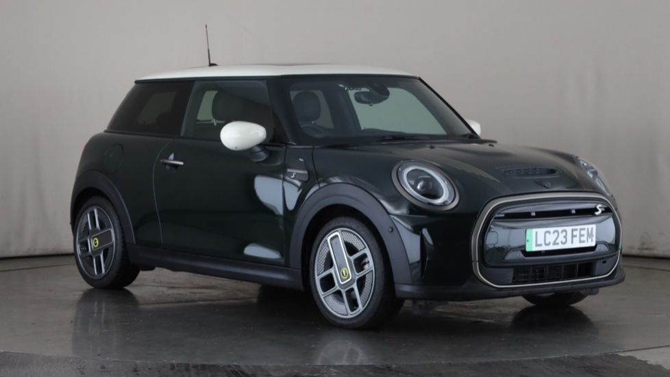 MINI HATCHBACK Image 7