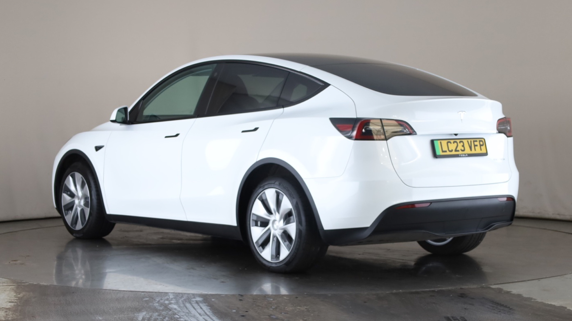 Long Range AWD 5dr Auto