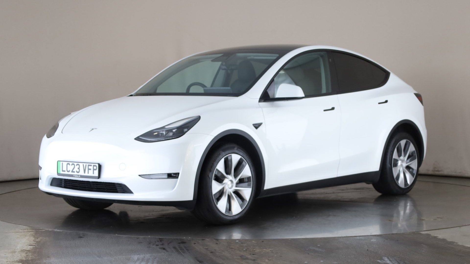 Long Range AWD 5dr Auto