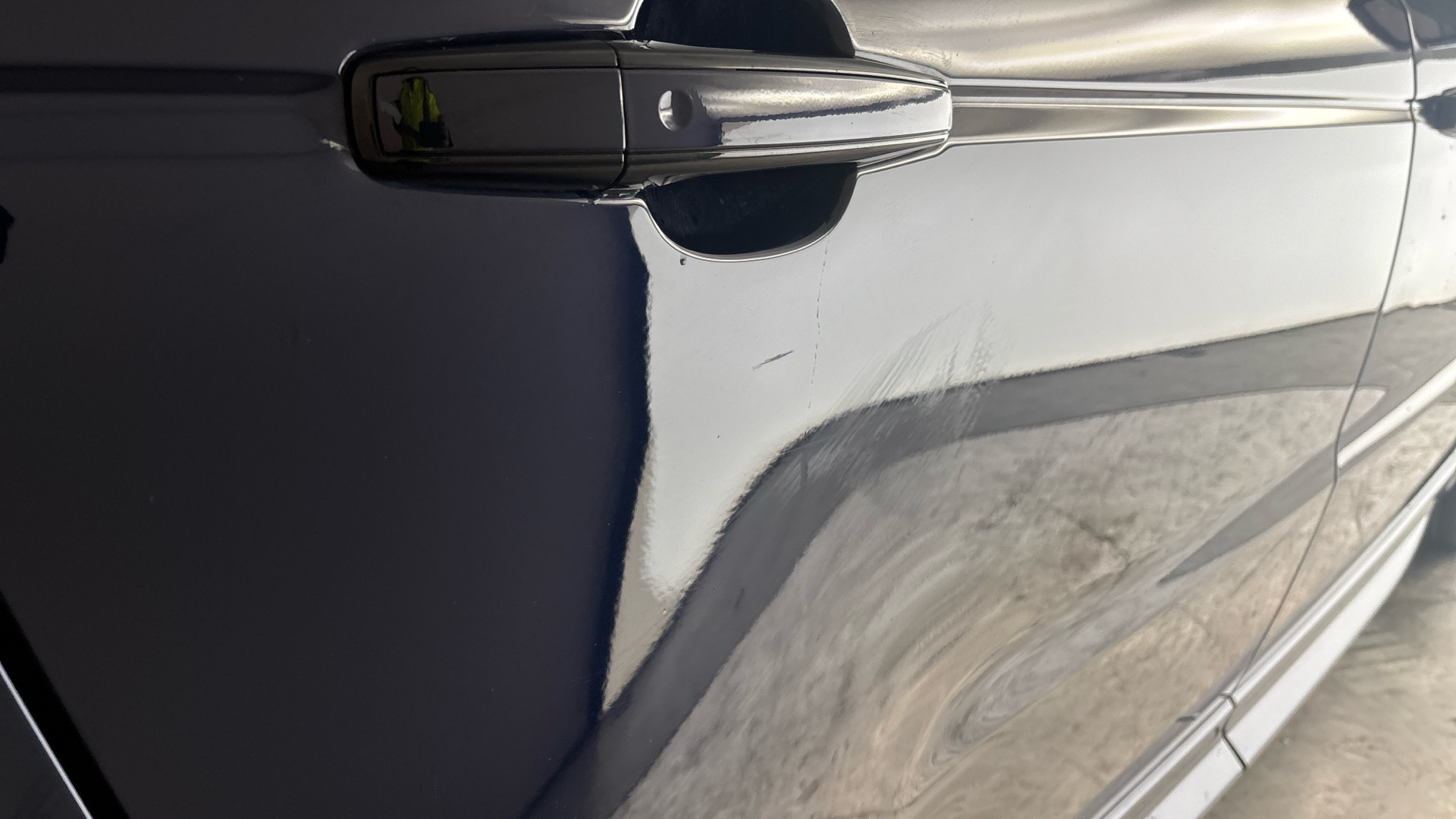 4027570 2.0 P400e Autobiography Dynamic 5dr Auto