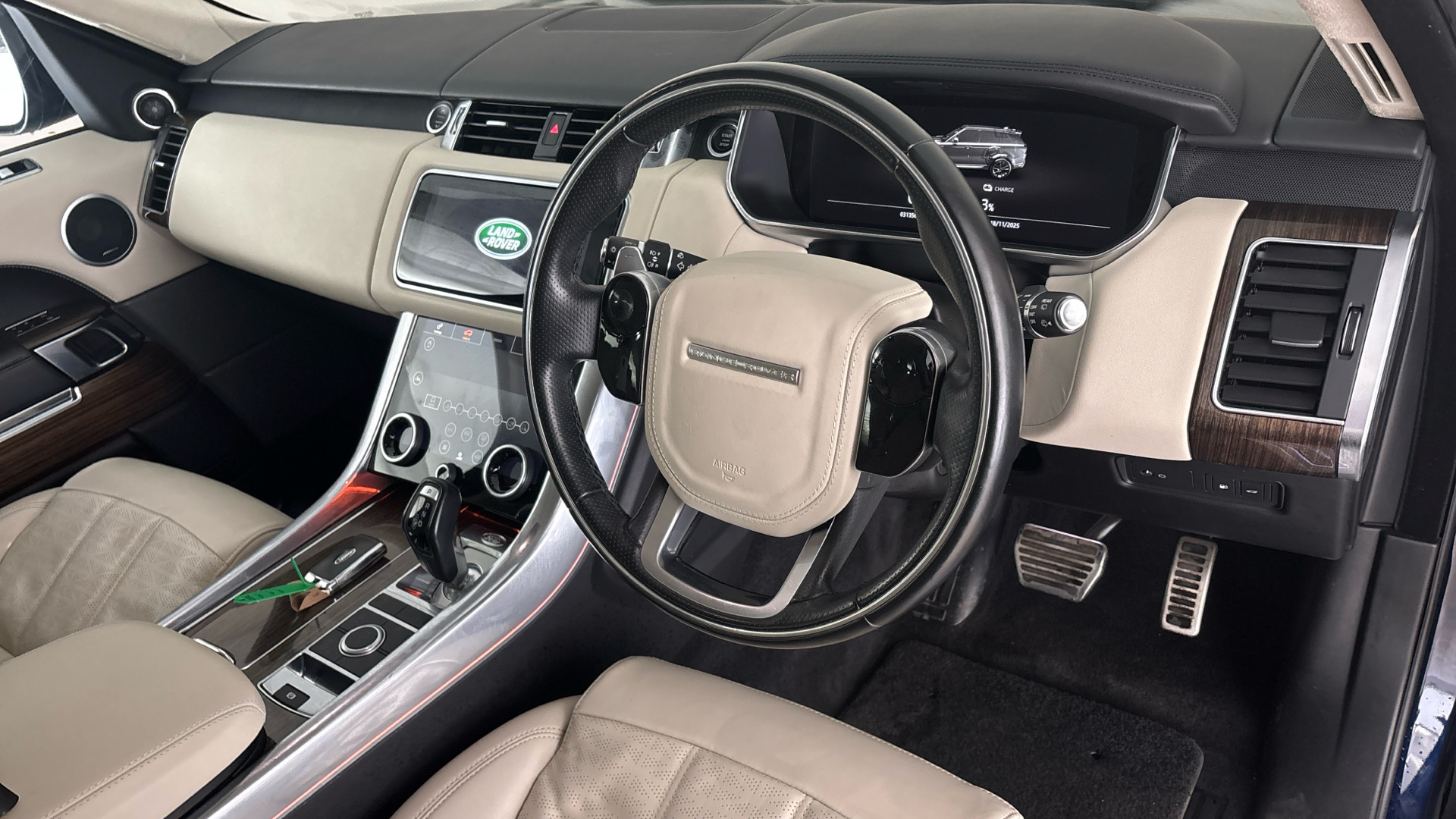 4027570 2.0 P400e Autobiography Dynamic 5dr Auto