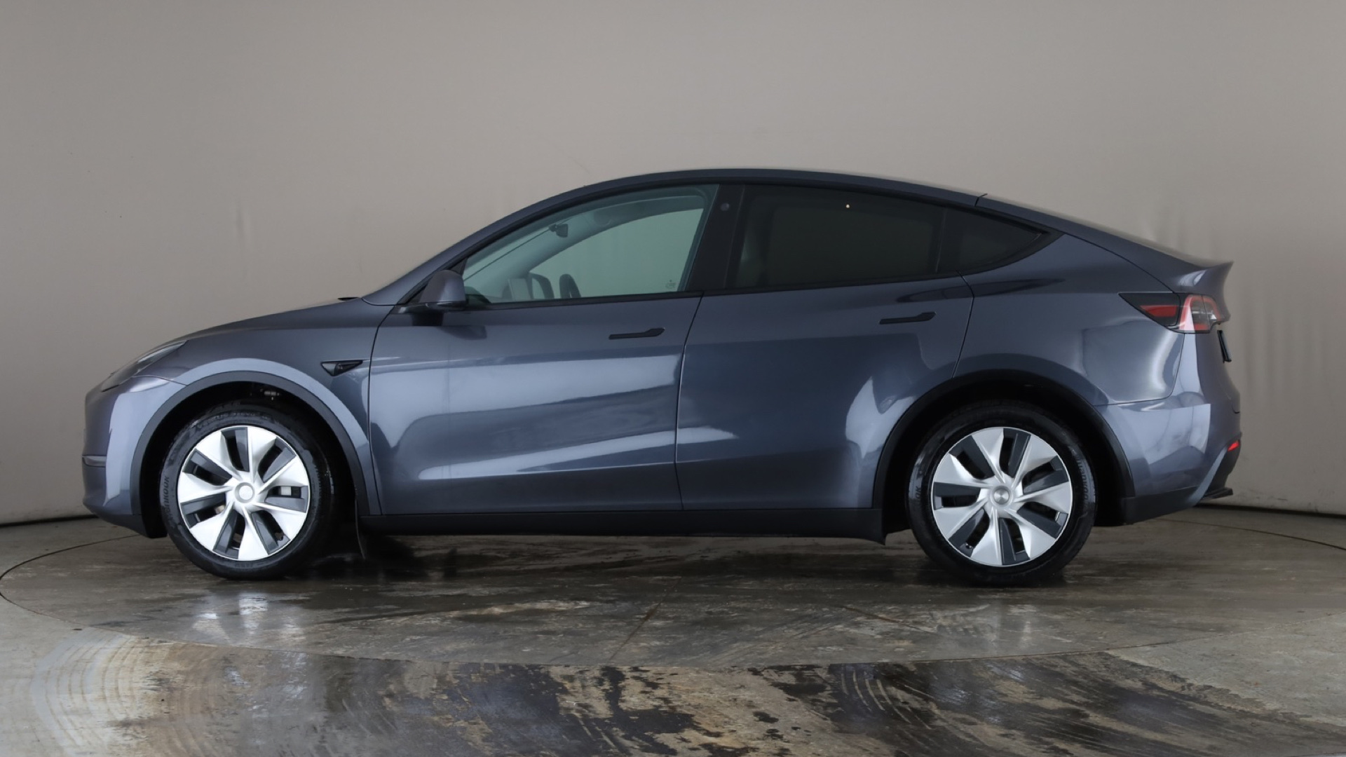 4049545 Long Range AWD 5dr Auto