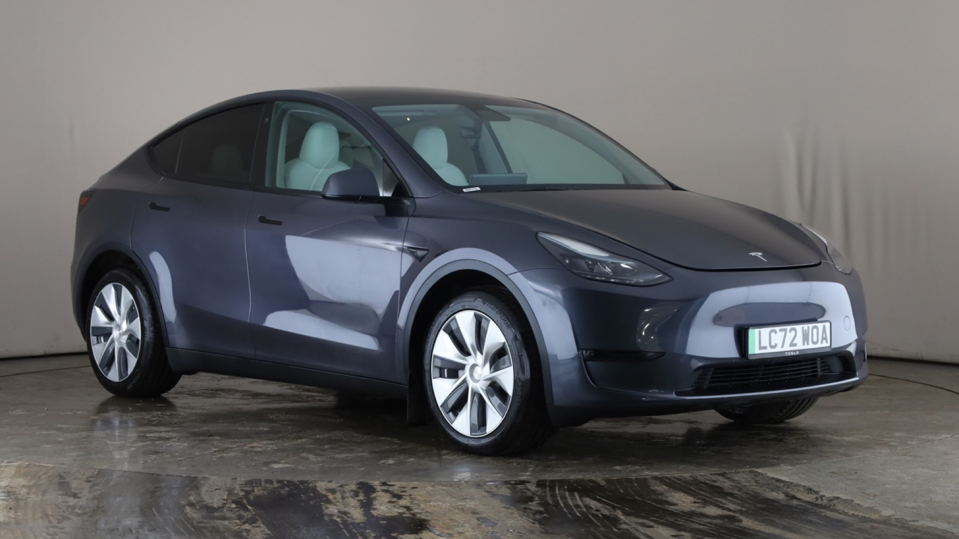 4049545 Long Range AWD 5dr Auto