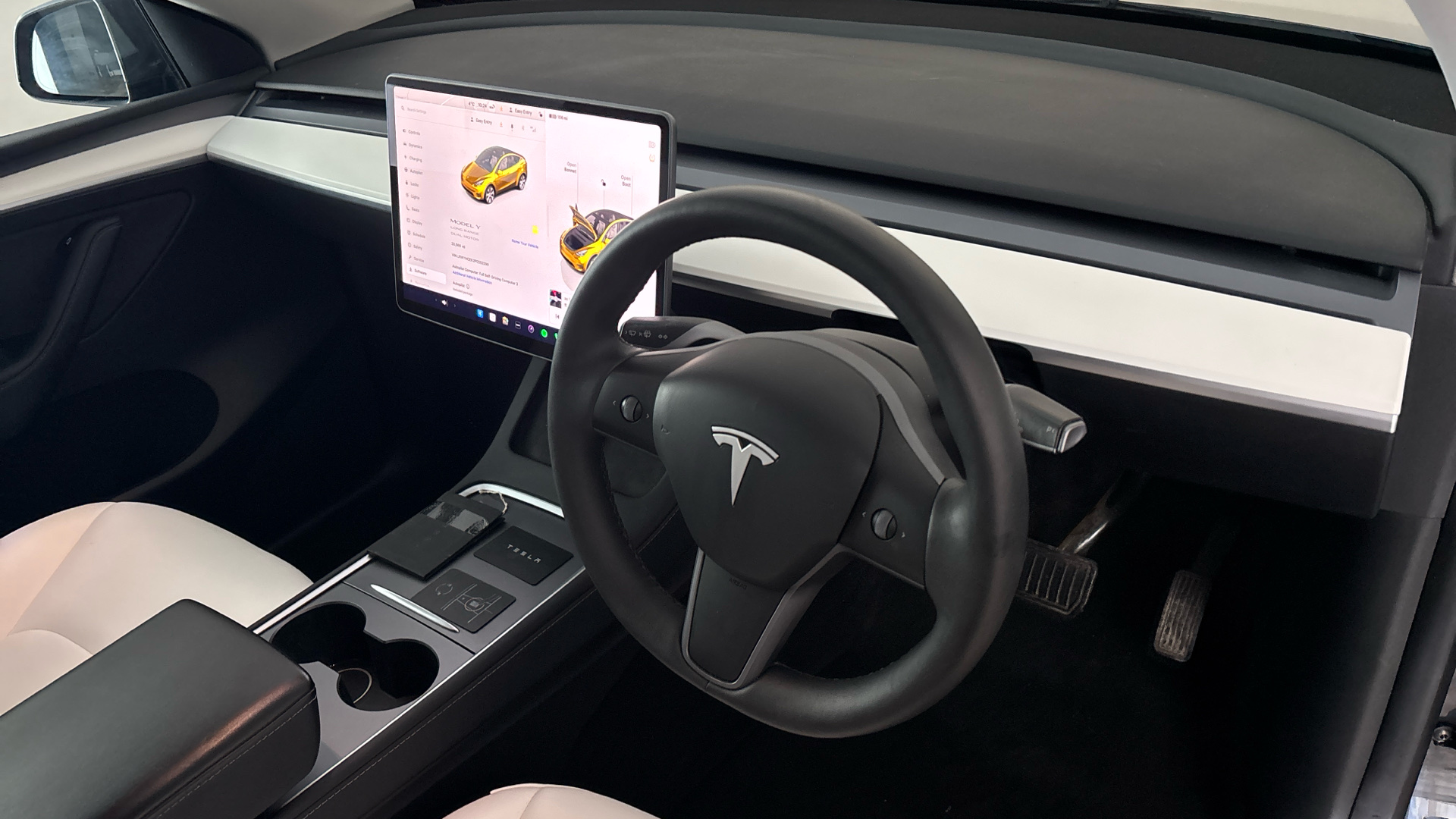 4049545 Long Range AWD 5dr Auto