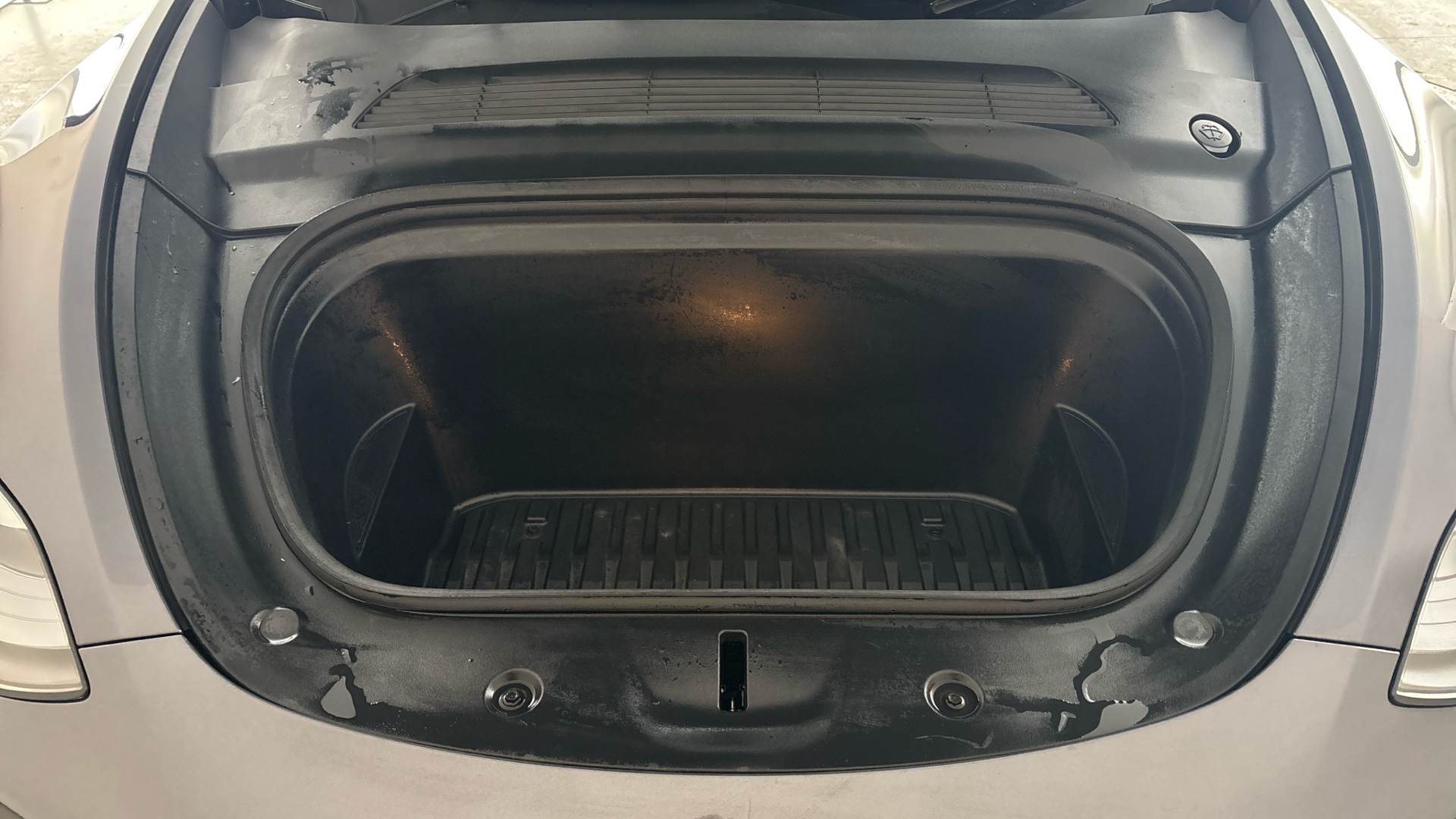 4049545 Long Range AWD 5dr Auto