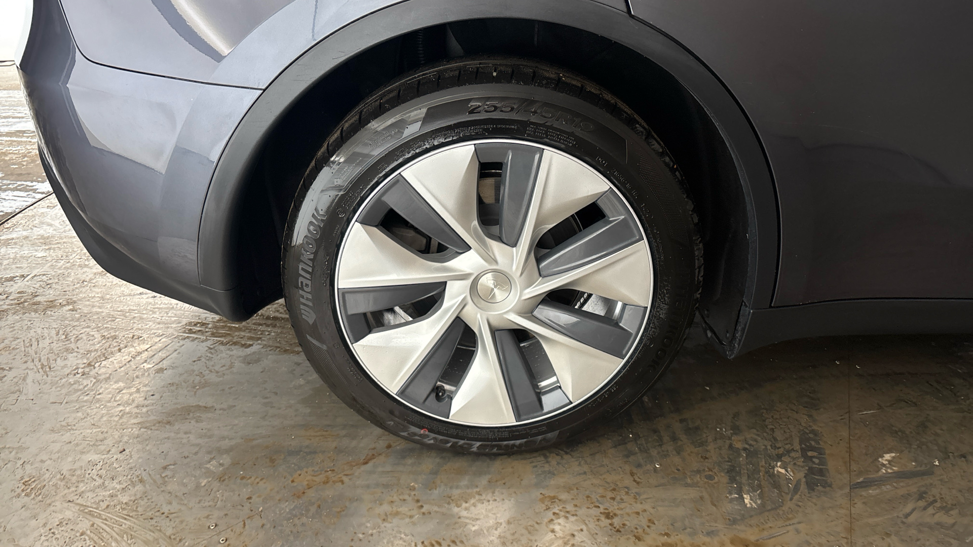 4049545 Long Range AWD 5dr Auto