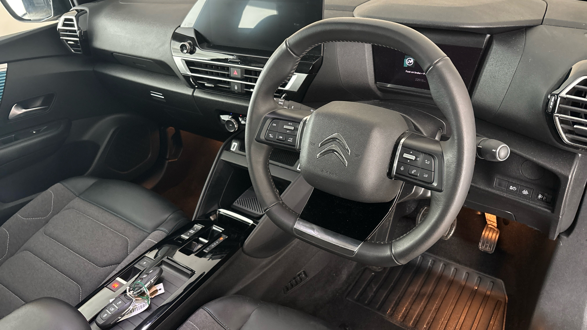 4020895 100kW Sense 50kWh 5dr Auto [11kWCh]