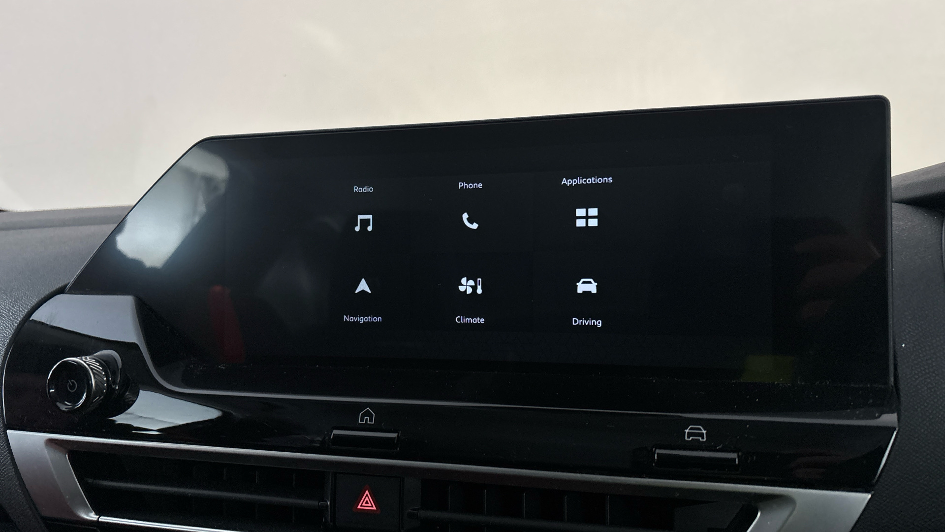 4020895 100kW Sense 50kWh 5dr Auto [11kWCh]