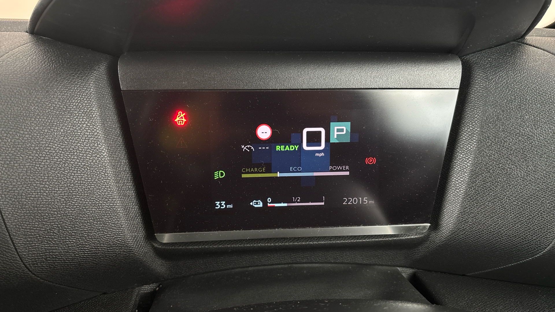 4020895 100kW Sense 50kWh 5dr Auto [11kWCh]