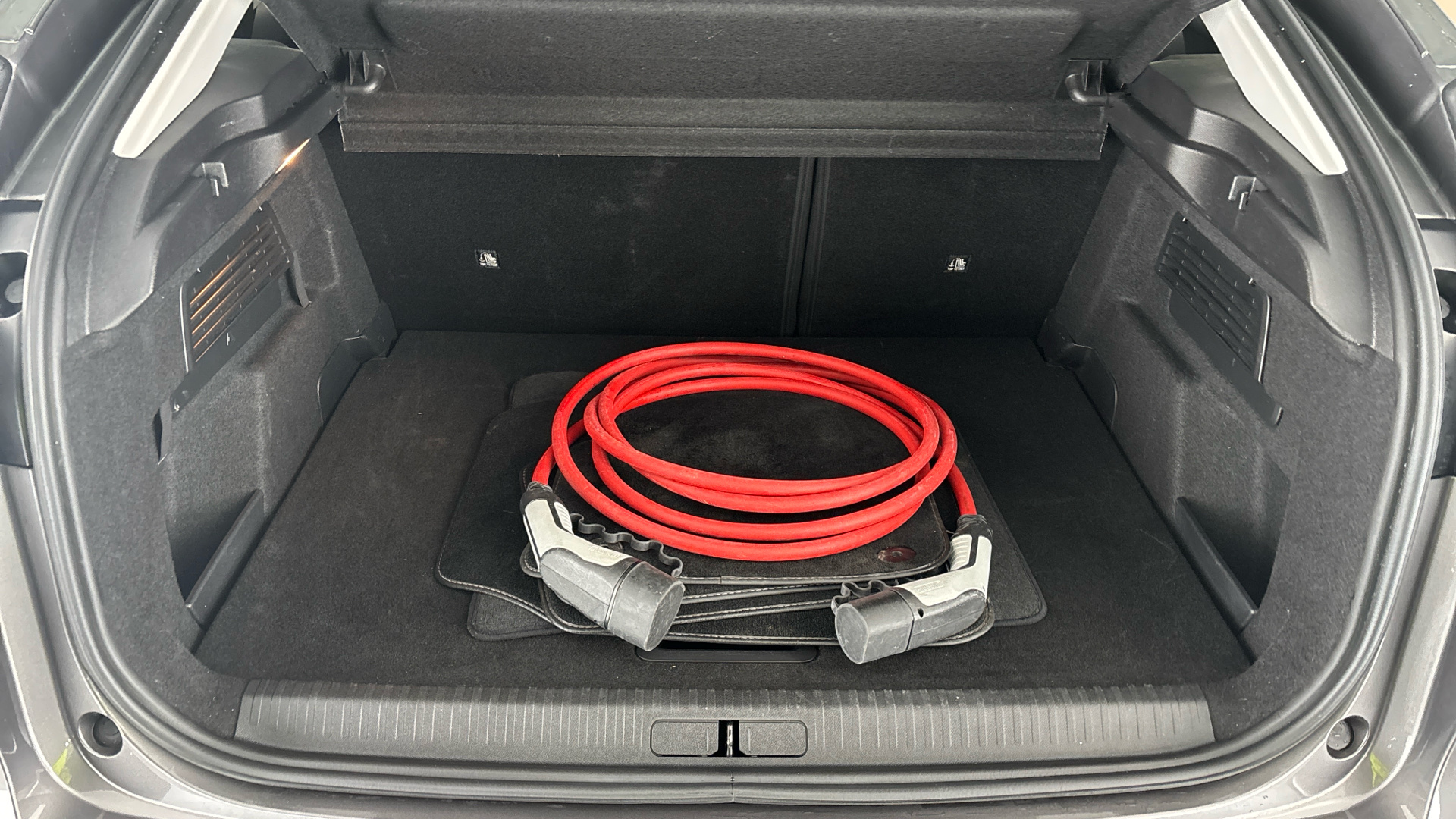 4020895 100kW Sense 50kWh 5dr Auto [11kWCh]