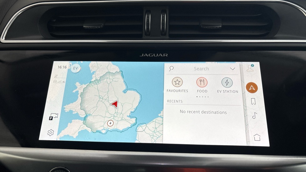 JAGUAR I-PACE Image 12