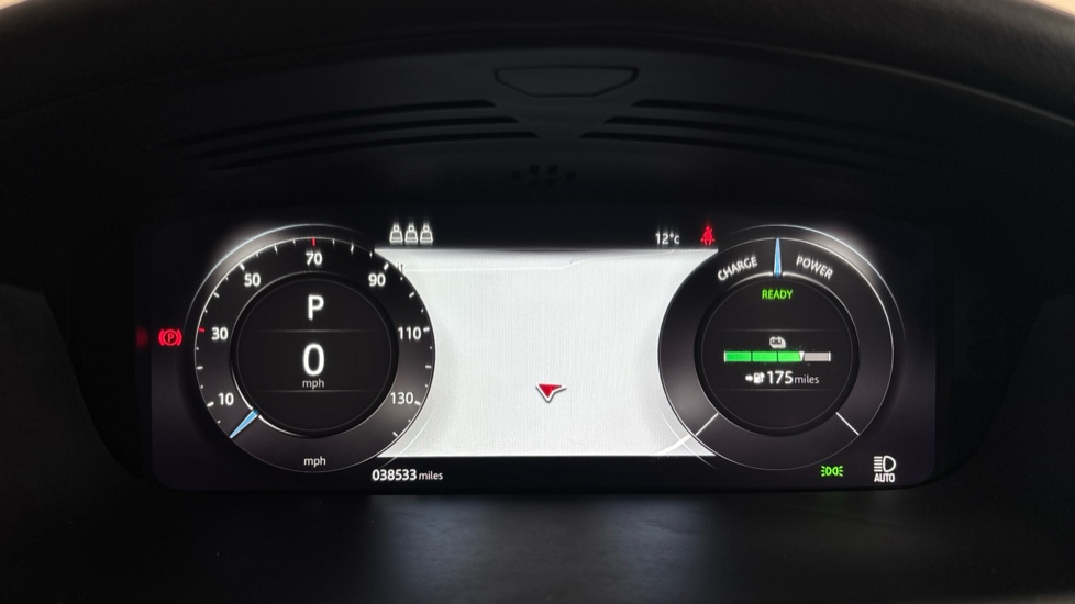 JAGUAR I-PACE Image 13