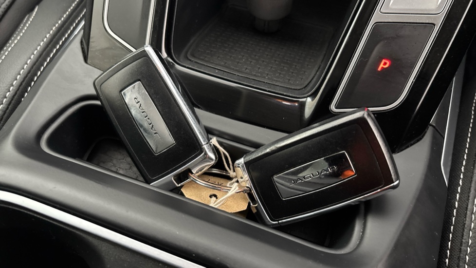 JAGUAR I-PACE 2 keys available