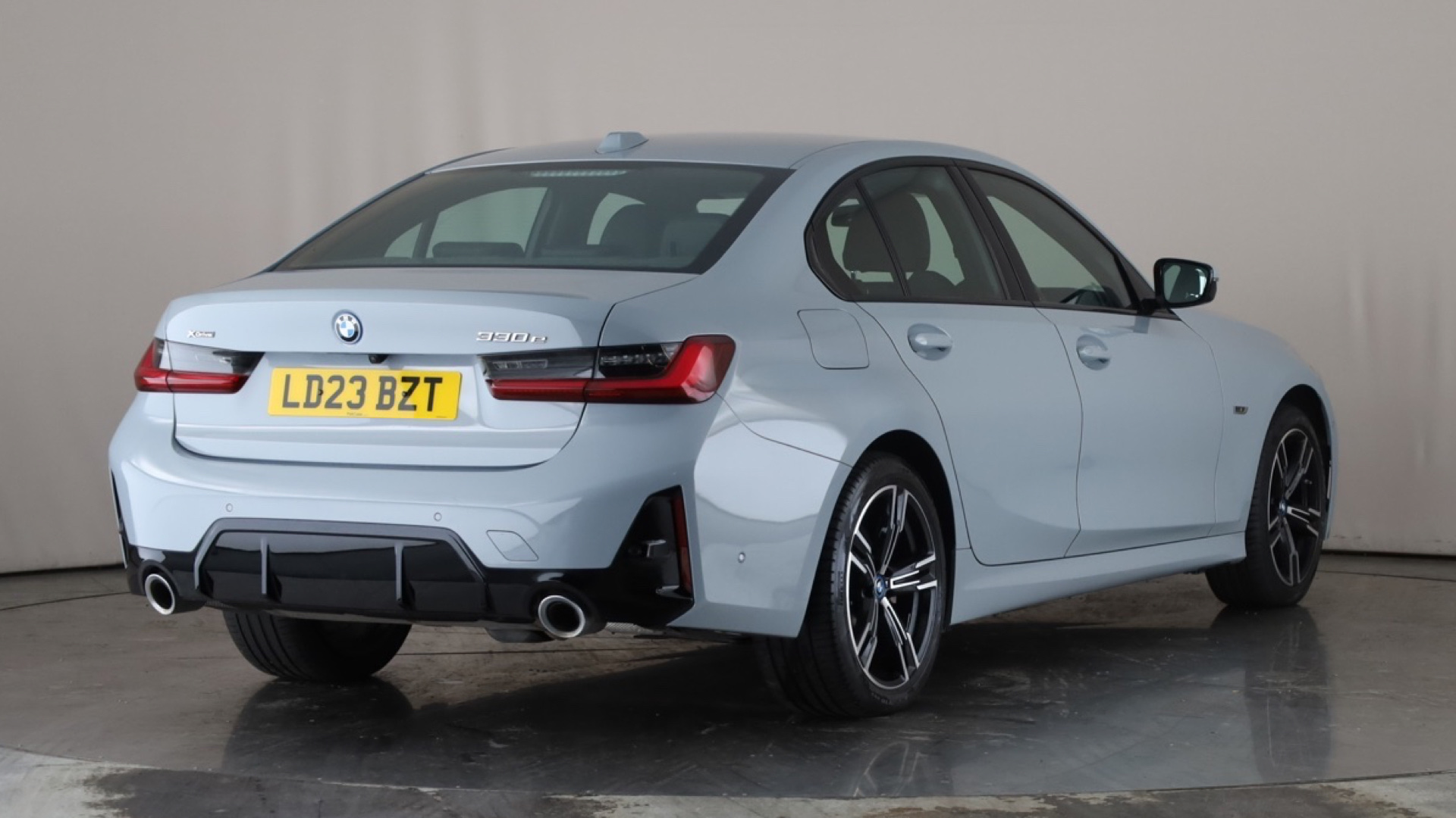 BMW 3 Series 330e xDrive M Sport 4dr Step Auto