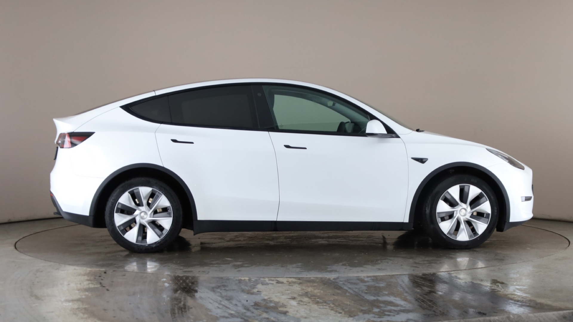 4020682 Long Range AWD 5dr Auto