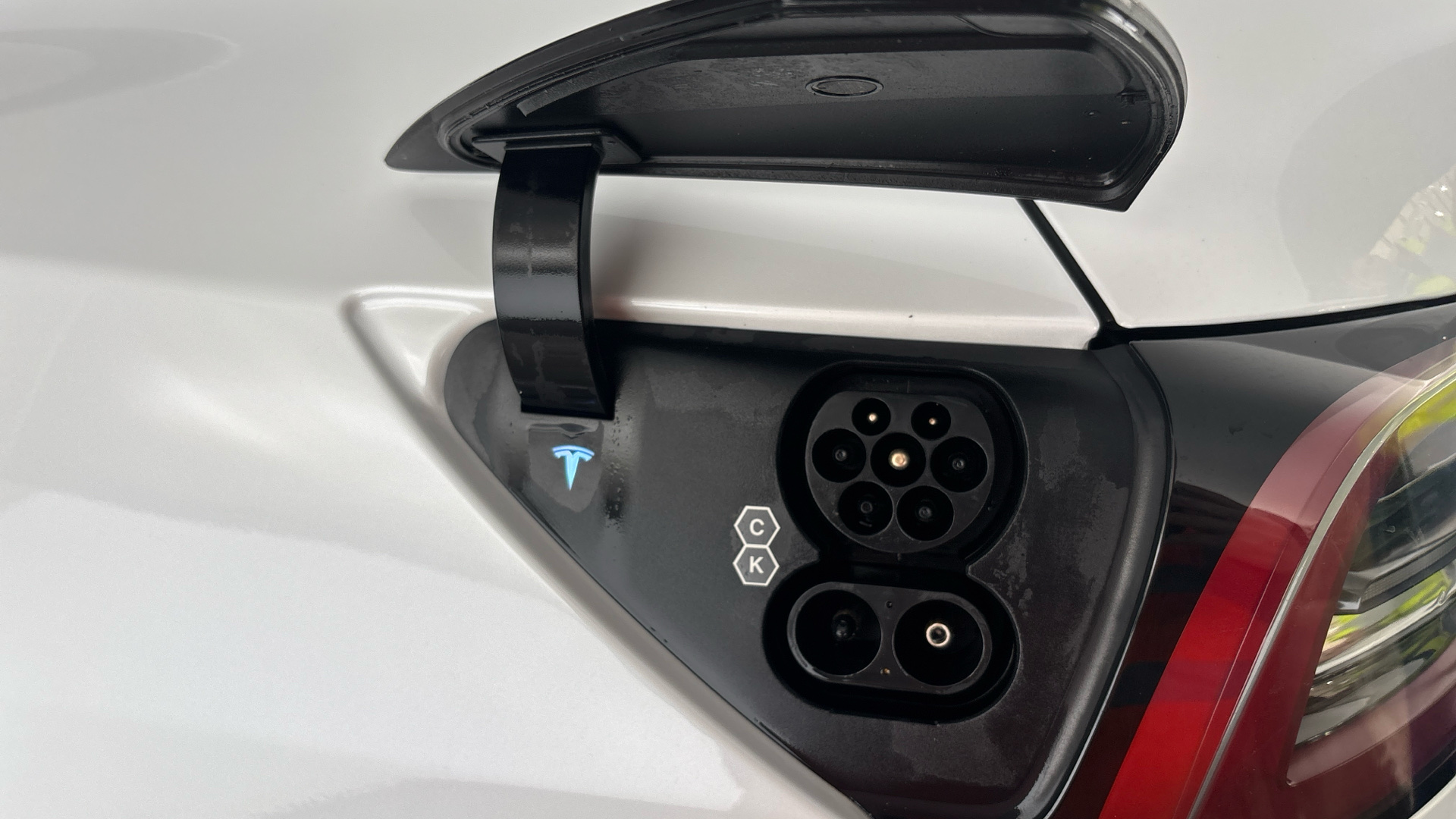 4020682 Long Range AWD 5dr Auto