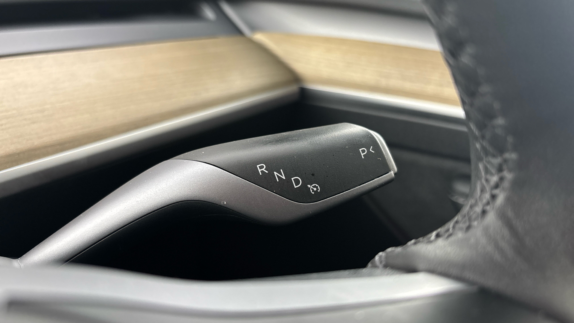 4020682 Long Range AWD 5dr Auto