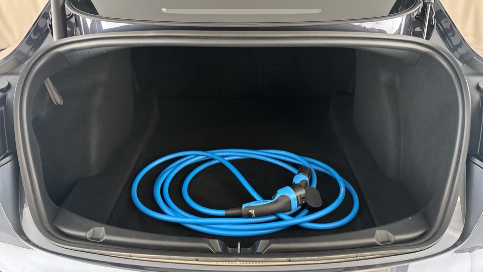 Tesla Model 3 Image 15