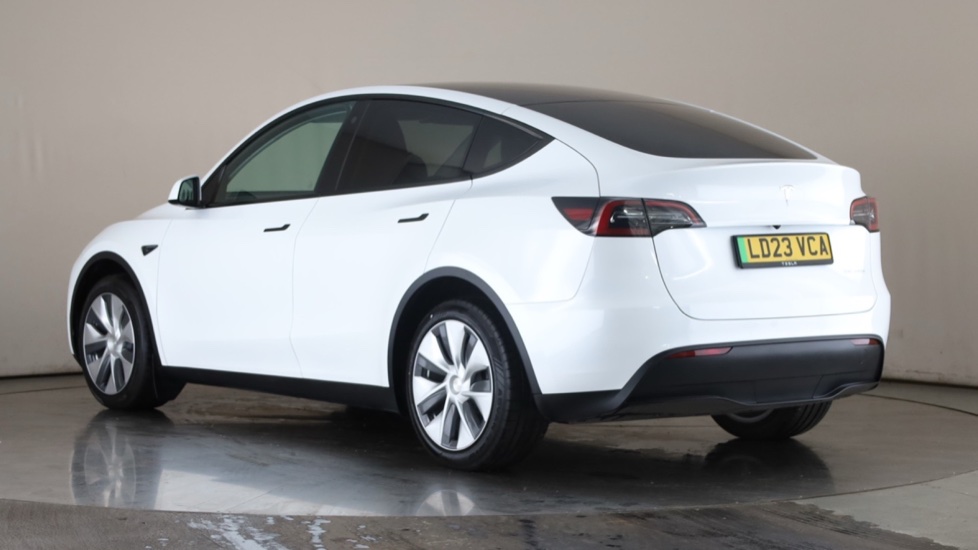 TESLA MODEL Y Image 3