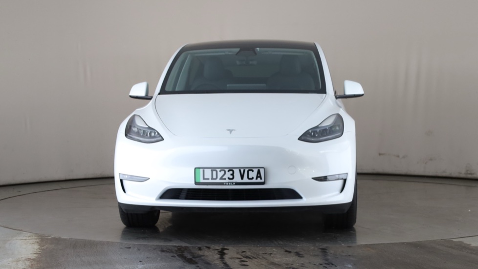 TESLA MODEL Y Image 8