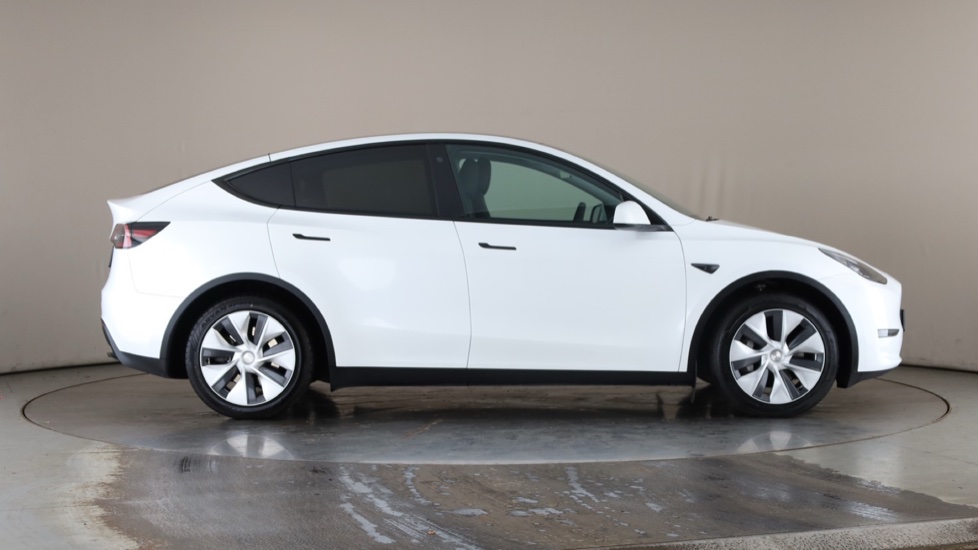 TESLA MODEL Y Image 6