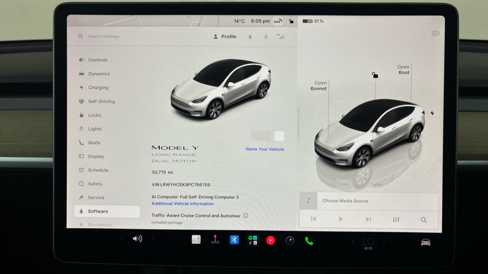 TESLA MODEL Y Image 13