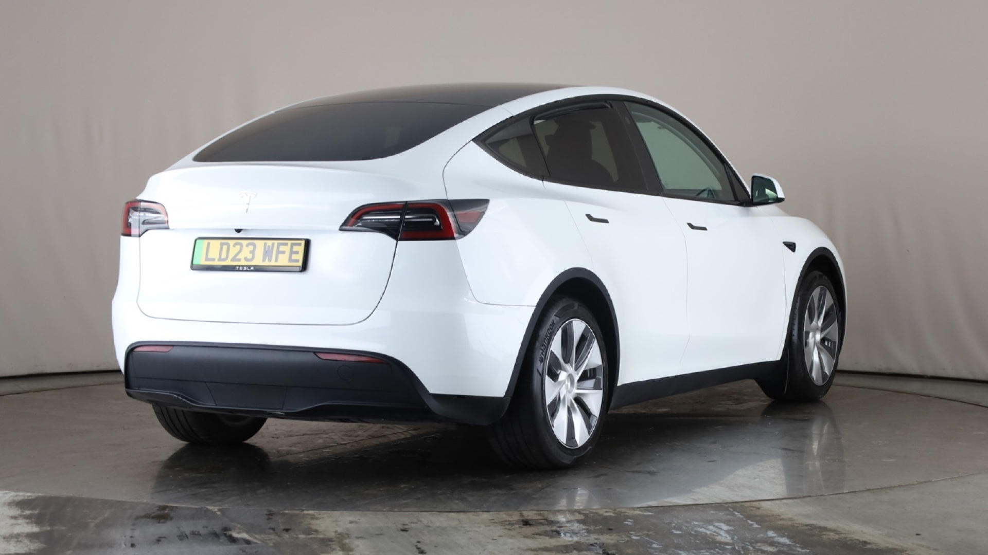 Tesla Model Y RWD 5dr Auto