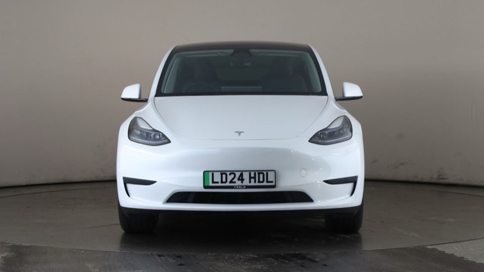 TESLA MODEL Y Image 8
