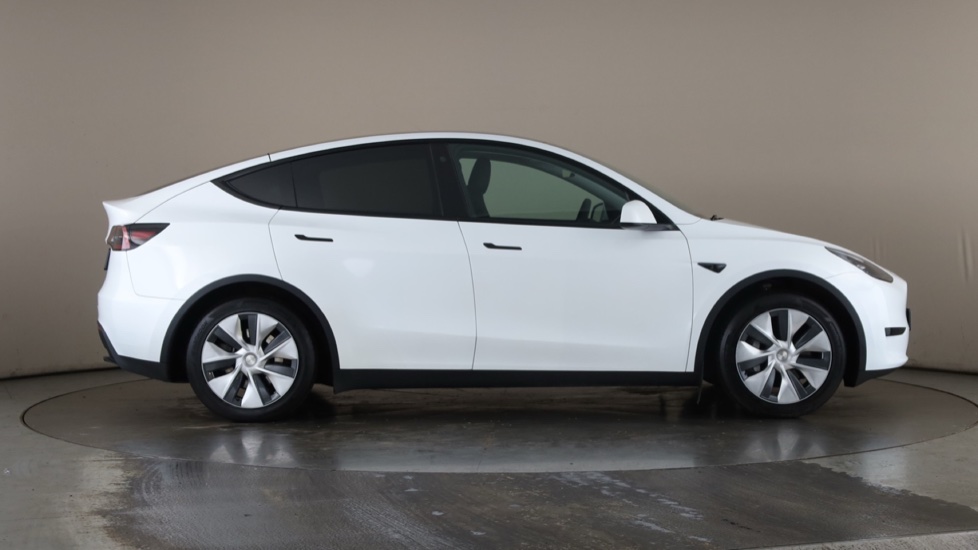 TESLA MODEL Y Image 6