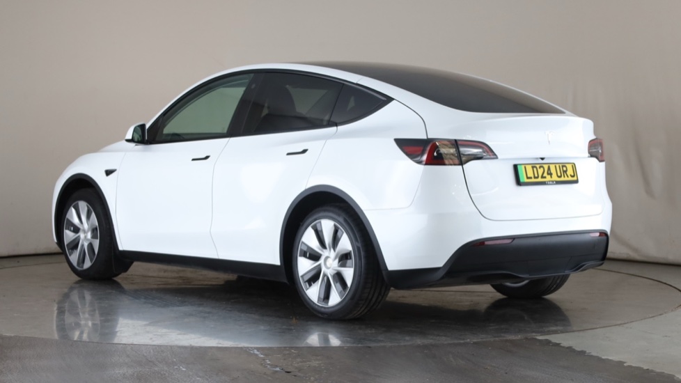 TESLA MODEL Y Image 3