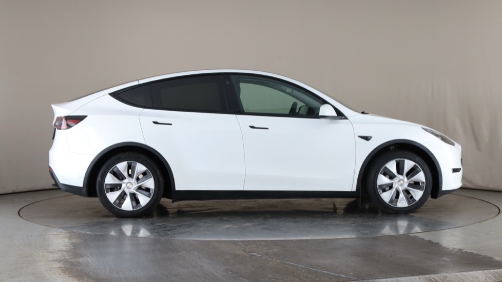 TESLA MODEL Y Image 6