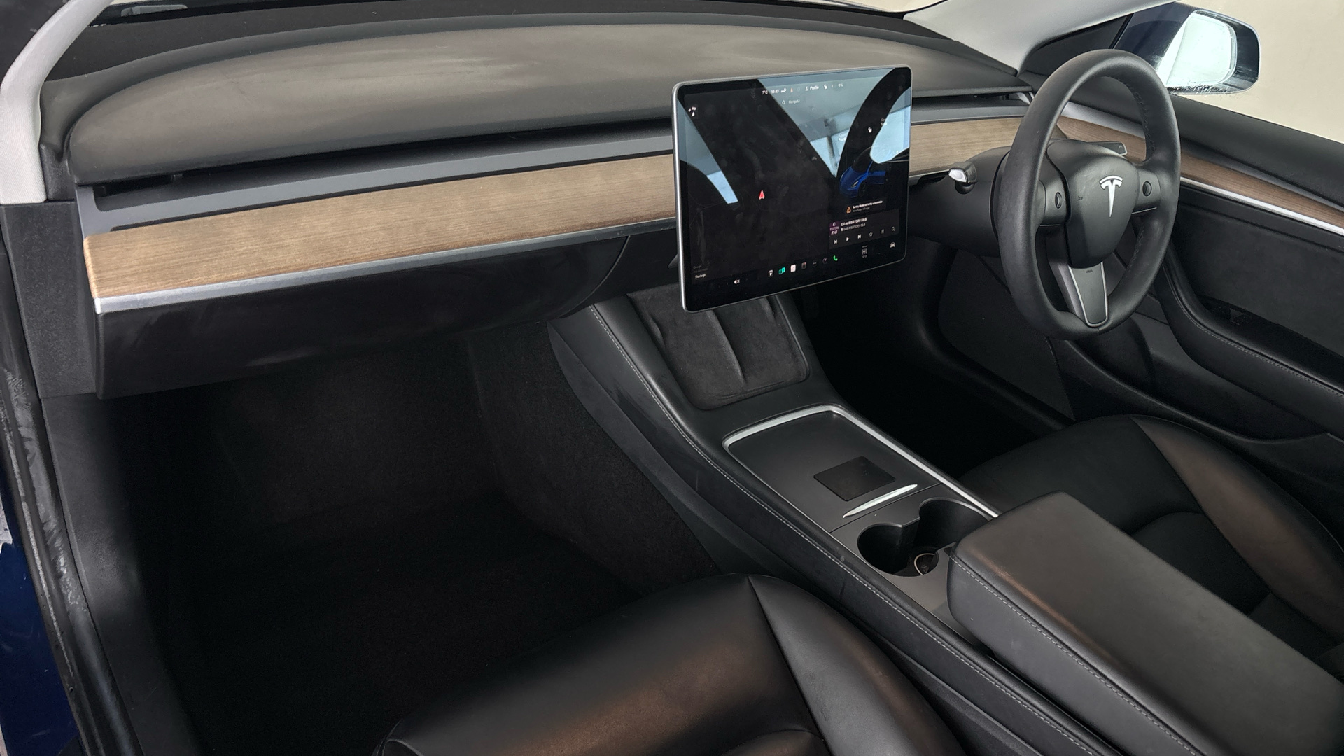 4027596 Long Range AWD 4dr Auto