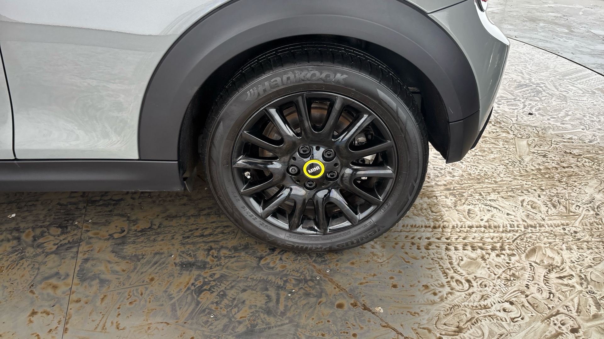 4020721 135kW Cooper S Level 1 33kWh 3dr Auto