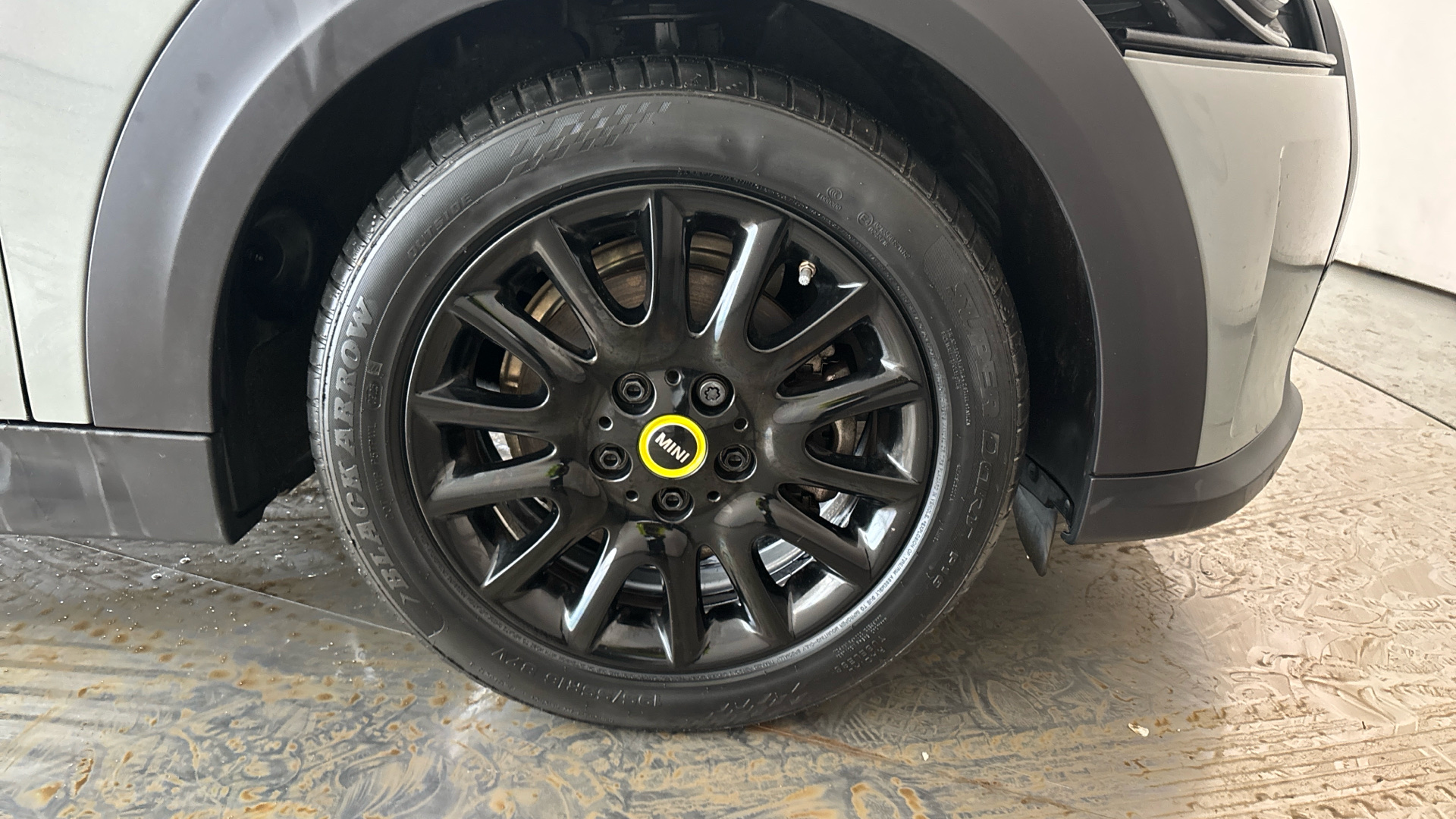 4020721 135kW Cooper S Level 1 33kWh 3dr Auto