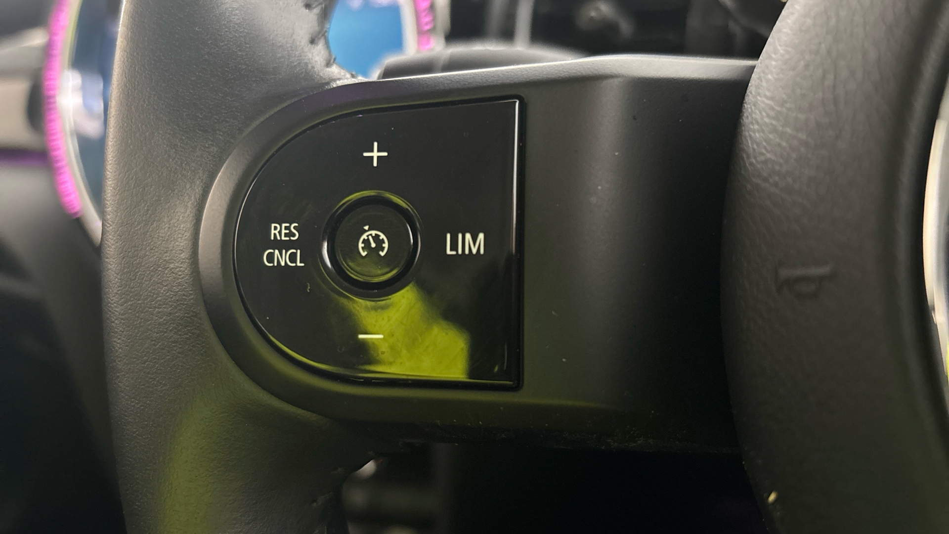 4020721 135kW Cooper S Level 1 33kWh 3dr Auto