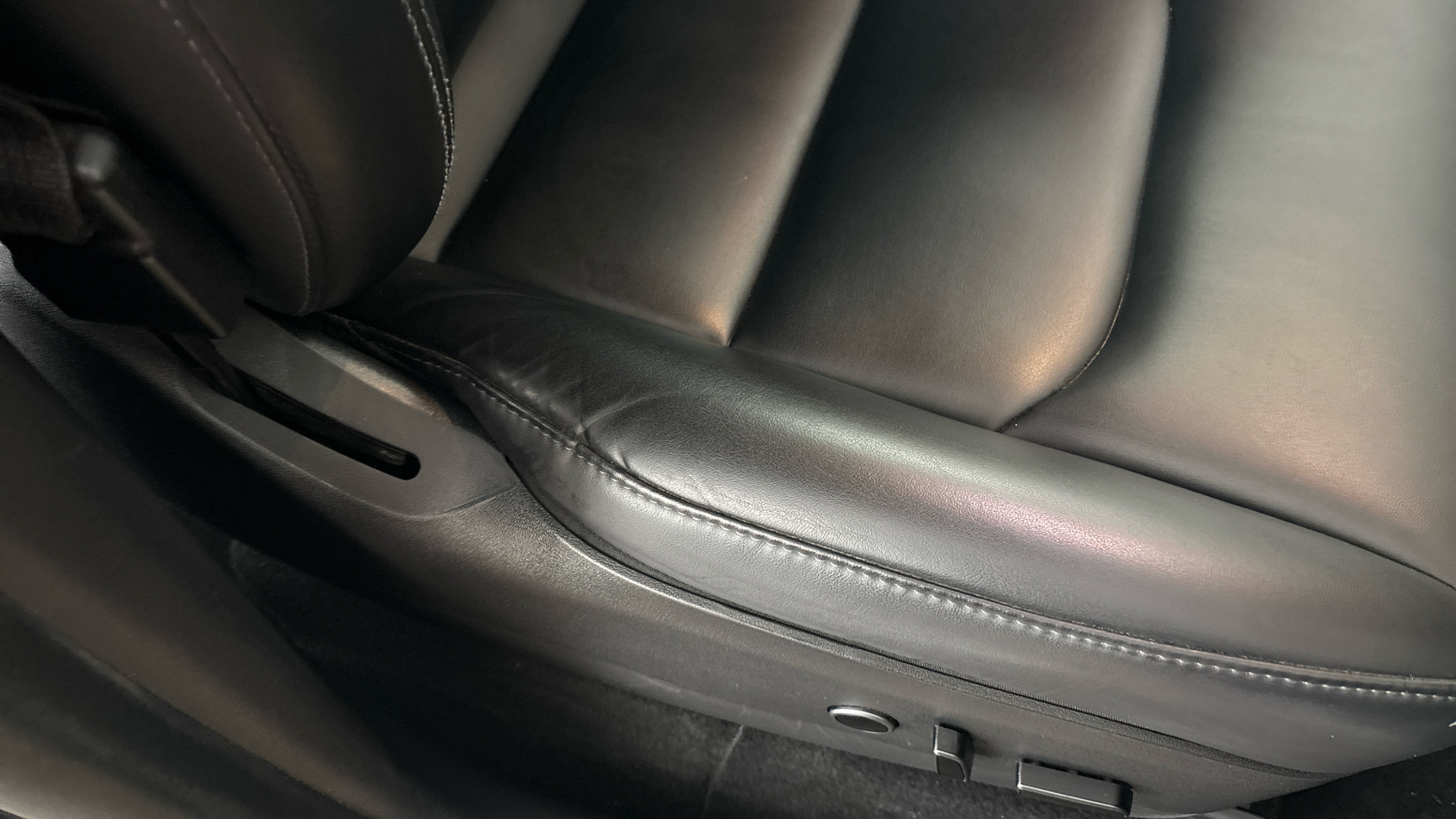 4020644 Long Range AWD 5dr Auto