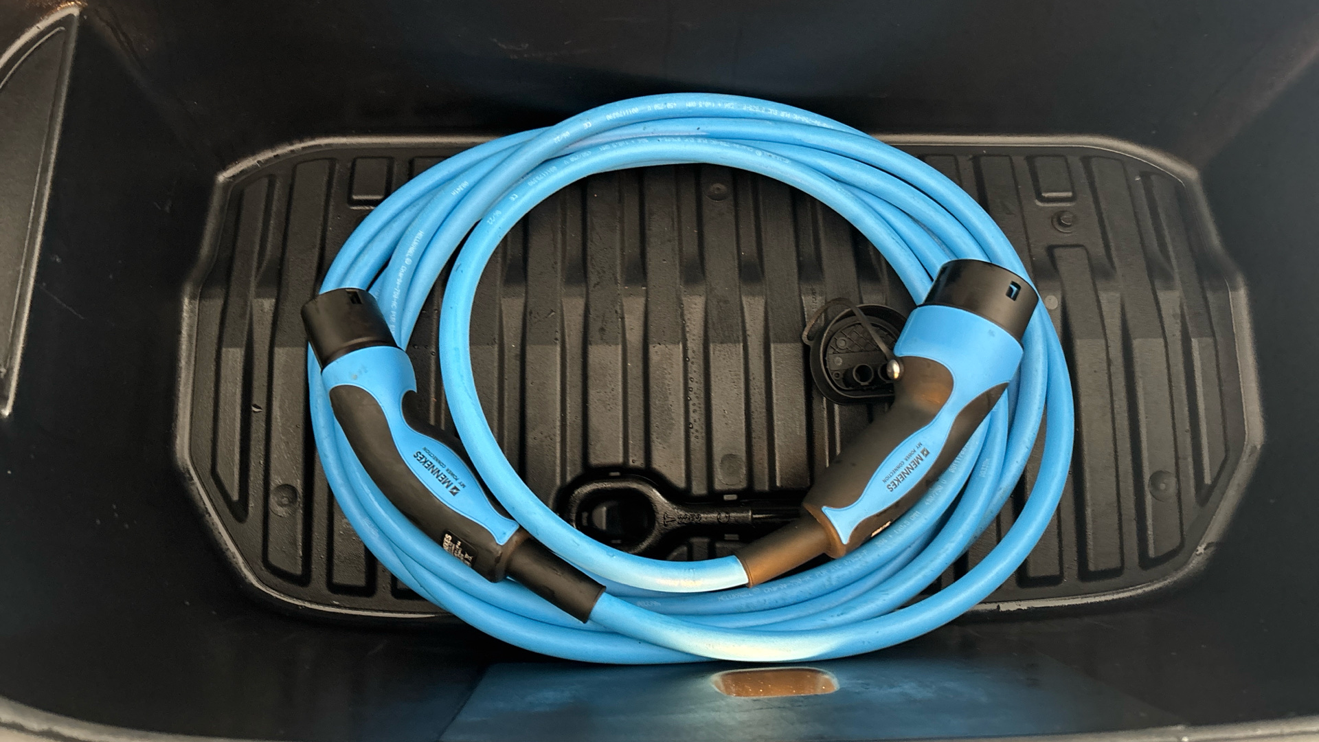 4020644 Long Range AWD 5dr Auto