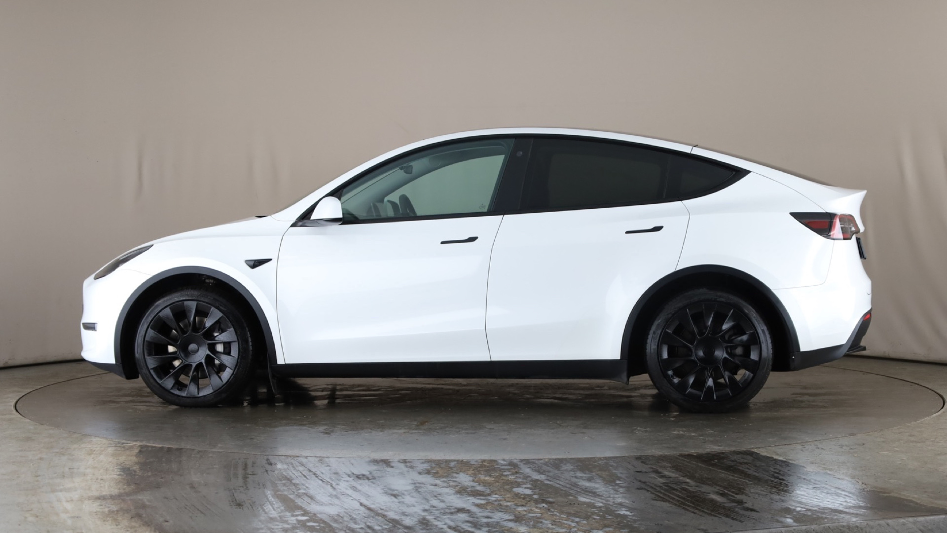 4049083 Long Range AWD 5dr Auto