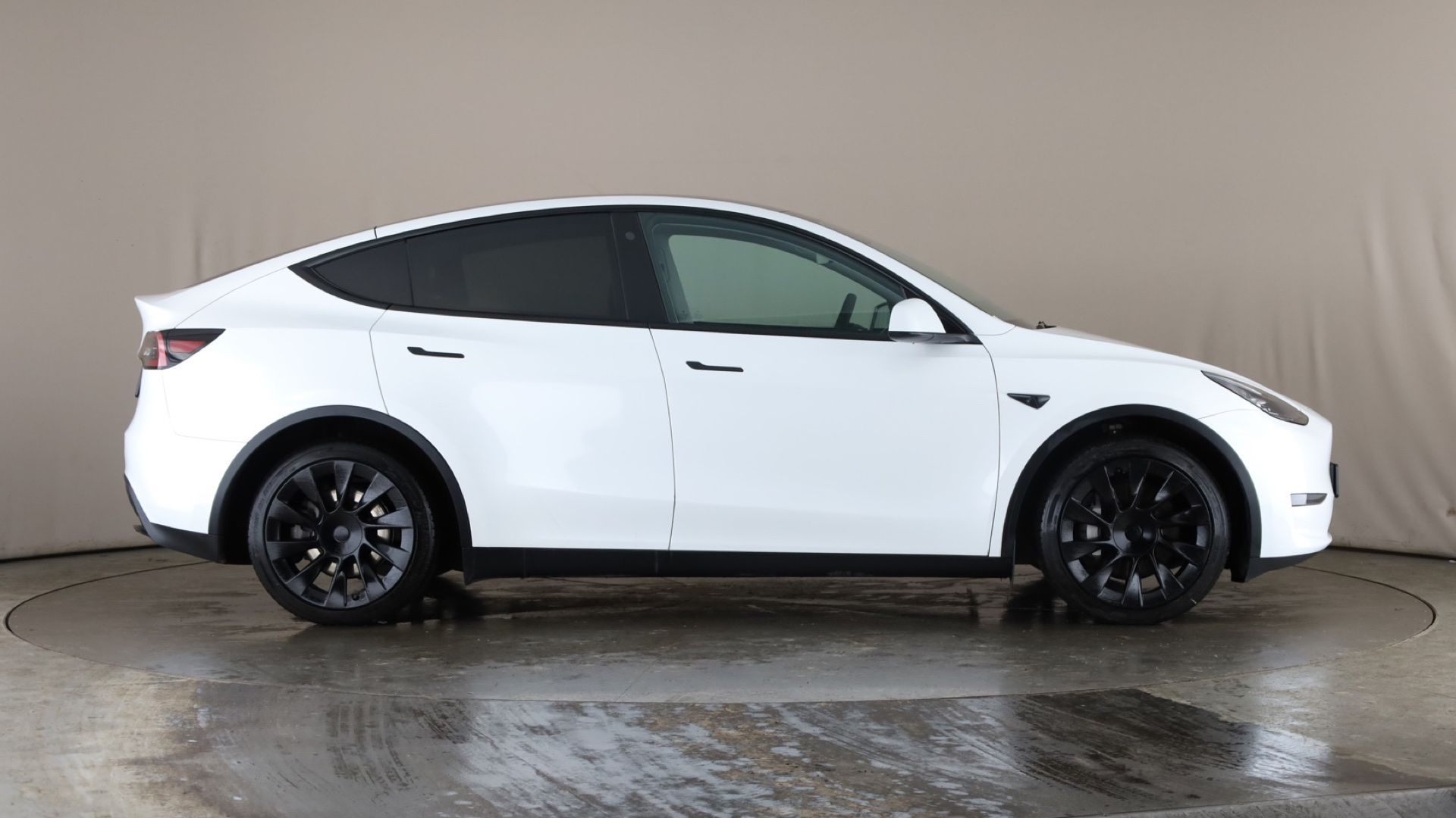 4049083 Long Range AWD 5dr Auto