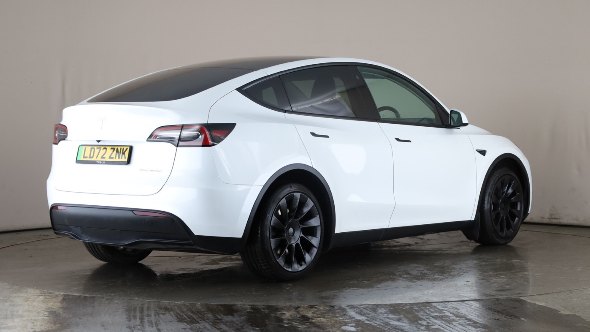 4049083 Long Range AWD 5dr Auto