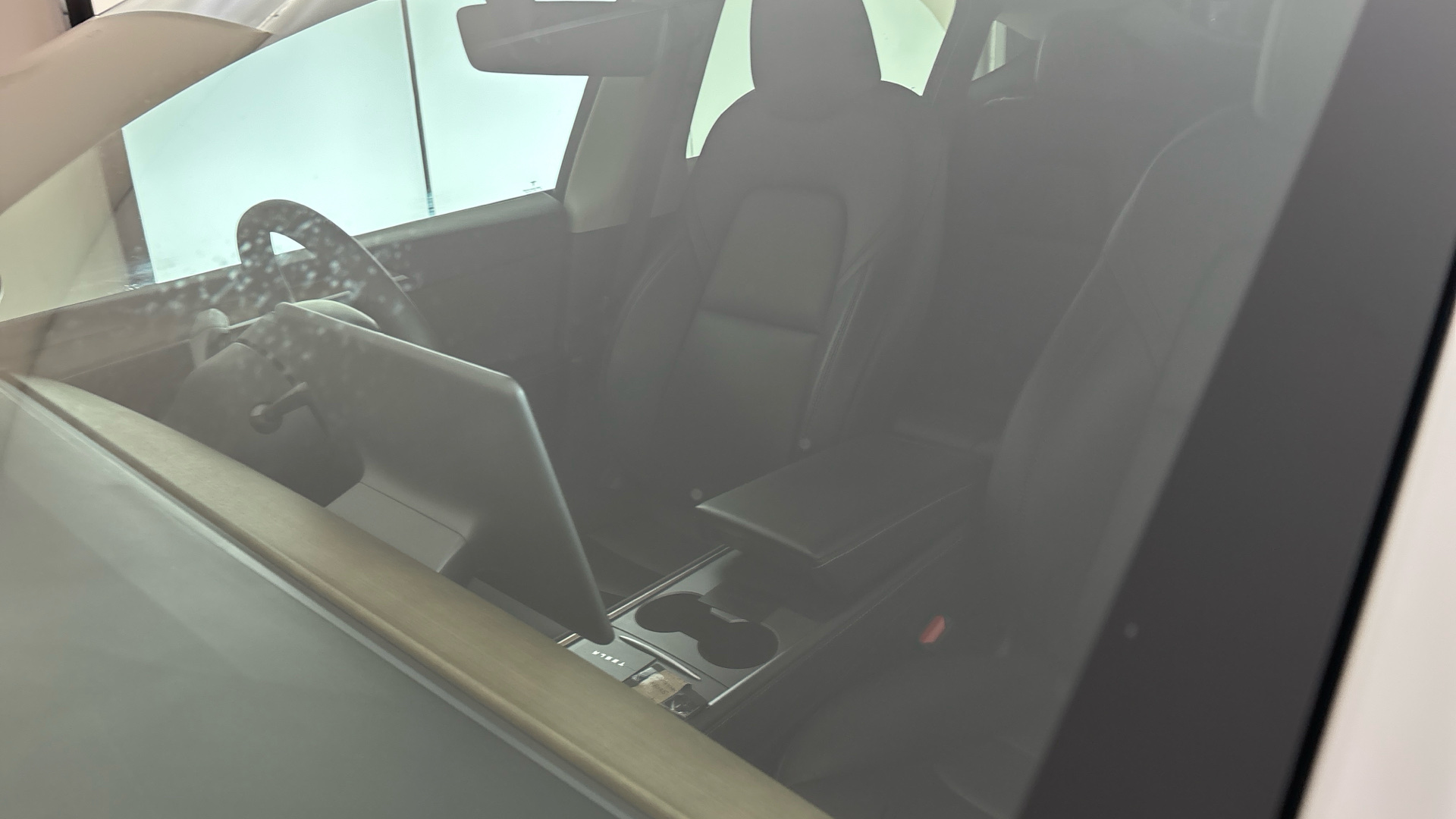 4049083 Long Range AWD 5dr Auto