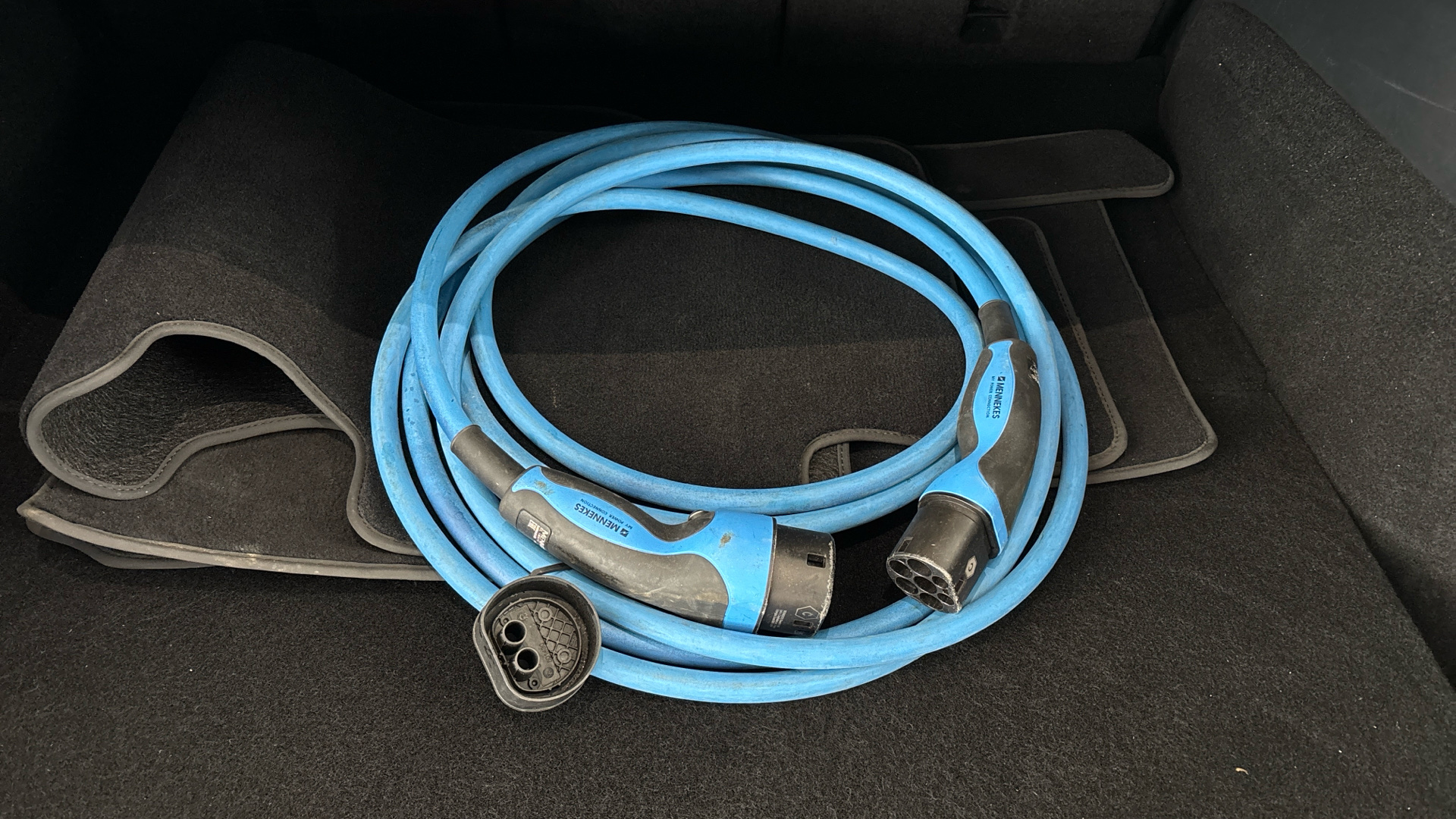 4049083 Long Range AWD 5dr Auto