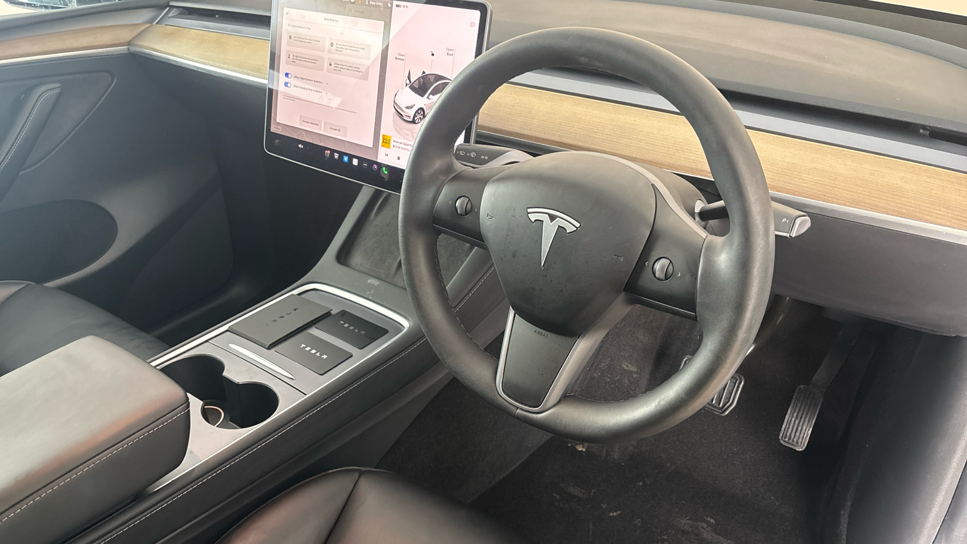 4049524 Long Range AWD 5dr Auto