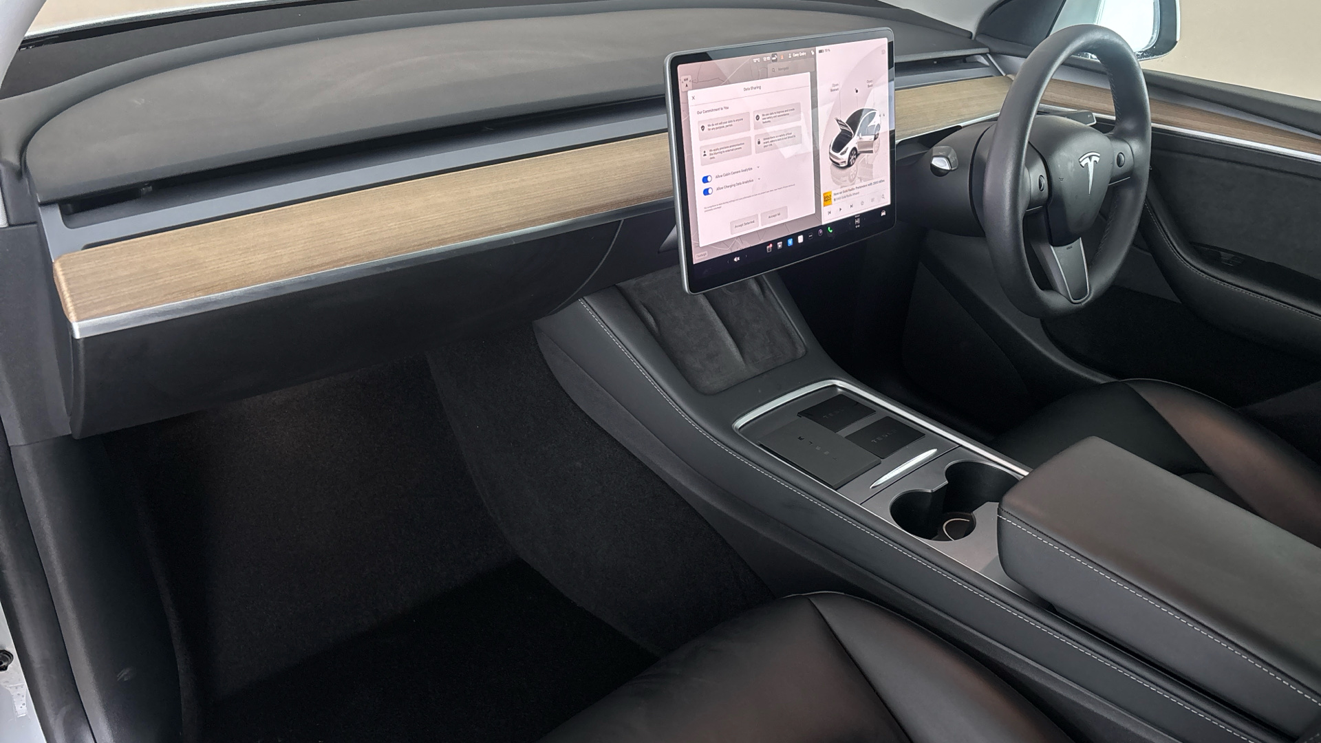 4049524 Long Range AWD 5dr Auto