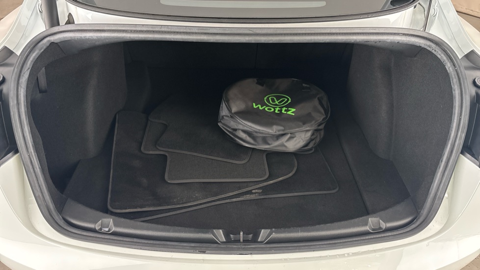 Tesla Model 3 Image 15