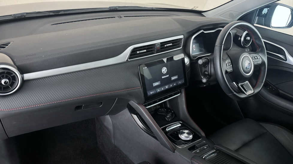 MG ZS Image 10