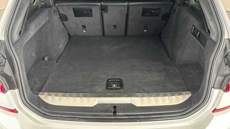 BMW 3 SERIES Image 15