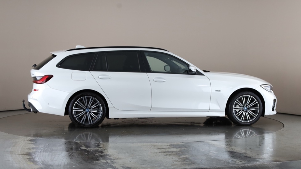 BMW 3 SERIES Image 6