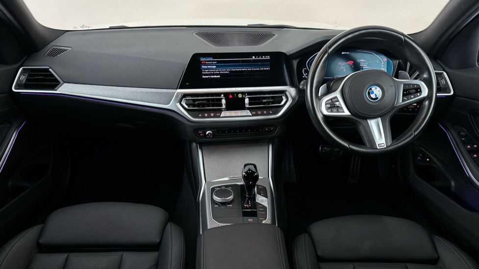BMW 3 SERIES Image 11